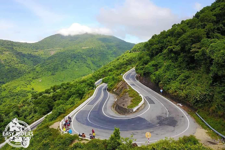 Die kaiserliche Zitadelle von Hue und der Hai Van Pass mit einer Gruppe aus Da NangHue Kaiserliche Zitadelle & Hai Van Pass Gruppenreise von Da Nang