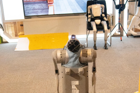 上海：最新日常科技，包括机器人、电动汽车和无人机标准套餐（含无人机送货体验）