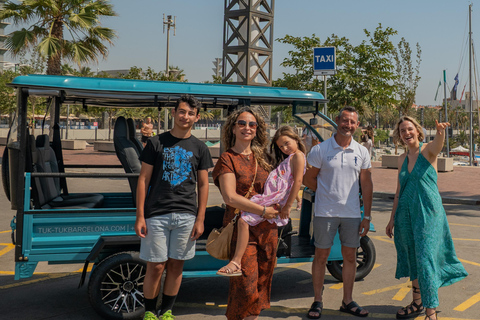 1,5-timmars privat Tuk-Tuk-tur i Barcelona och på stranden1,5-timmars privat tur med tuk-tuk i Barcelona och på stranden