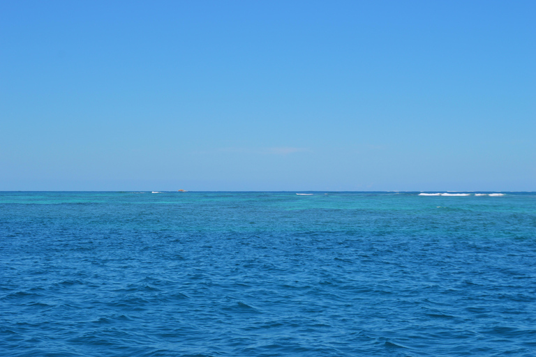 بويرتو بلاتا: جولة إرشادية في خليج أمبر وخليج تاينو