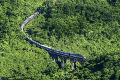 Da Nang & Hue: Scenic Train Journey over Hai Van Pass Da Nang to Hue Scenic Train via Hai Van Pass