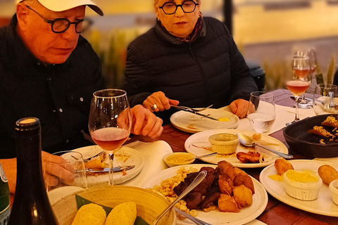 Discover Lima's Gastronomy & Pre Inca Ruins on Foot