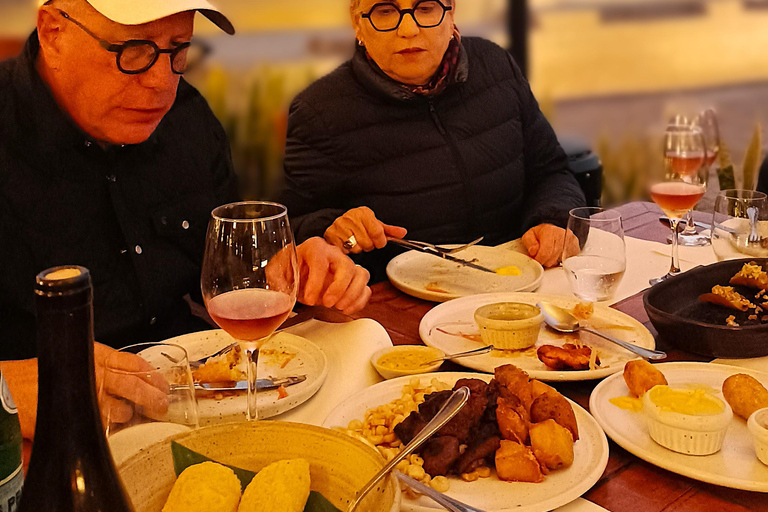 Discover Lima's Gastronomy & Pre Inca Ruins on Foot