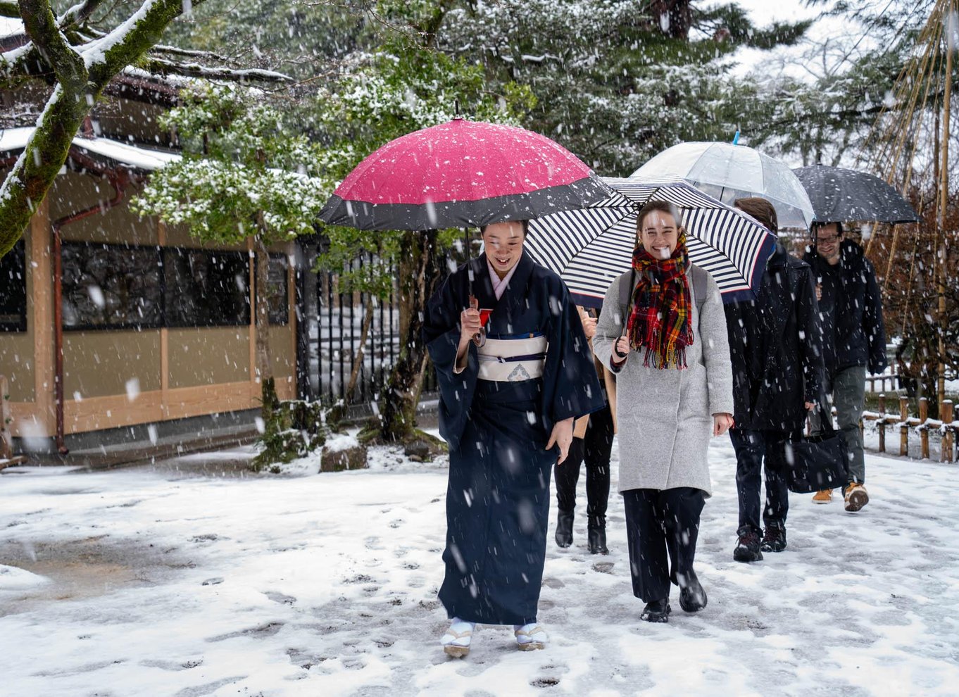 Kanazawa: Kenrokuen te-ceremoni oplevelse