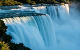 Niagara Falls (US): Guided 2-Day Trip with Accommodation
