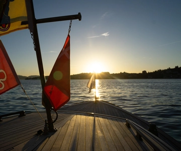 Private boat tour on Lake Lucerne from Lucerne
