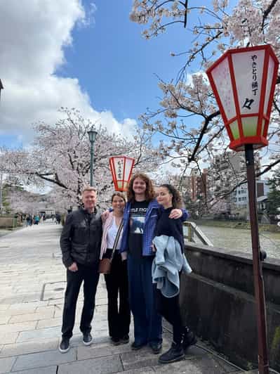 Kanazawa Cultural Food Walk Omicho Market to Geisha District