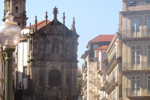 Porto: Portuguese Christmas Tour with Food and Drinks