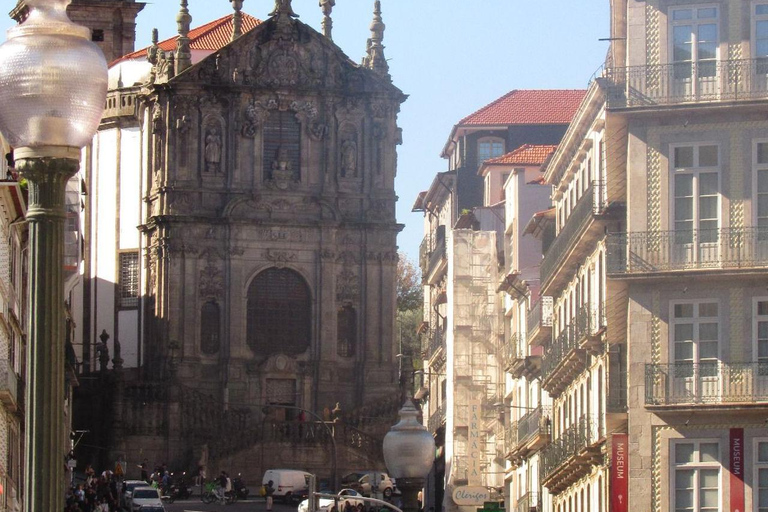 Porto: Portuguese Christmas Tour with Food and Drinks