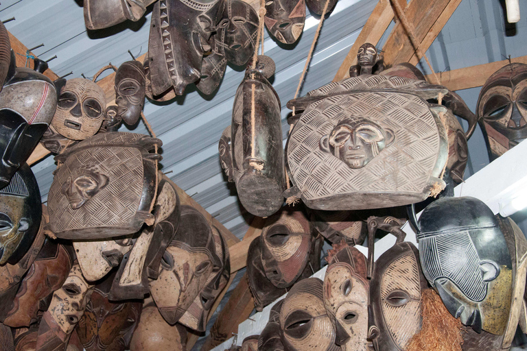 Nairobi Souvenir Shopping Half Day Tour