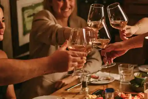 Food and Wine Tasting in Budapest by the Basilica
