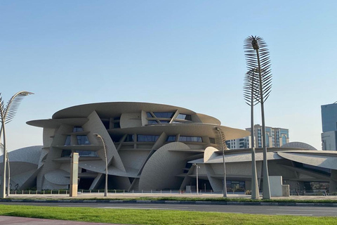 Doha, Qatar Hamad Airport: 4 timmars stadsrundtur under kvartenFrån Doha Airport: Stadstur i Doha för transitpassagerare