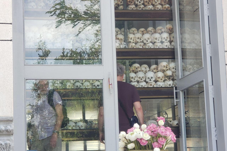 Phnom penh full day Tour full day in Phnom pen , no tour guide!