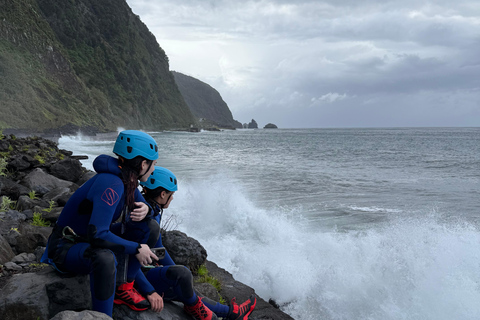 Madeira: Seixal Canyoning Level 3 Adventure