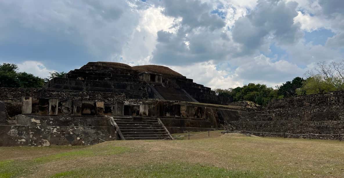 San Salvador Tazumal ruins, Casablanca and