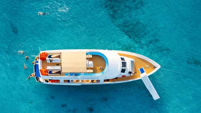 Lagoa Azul: Meio Dia com Transfer, Toboágua e Snorkel