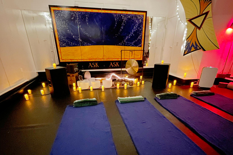 New Haven: bagno di suoni in un santuario d'arteNew Haven: bagno sonoro in un santuario d'arte