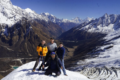 16-day Tour Manaslu Circuit Trek via Mamche Pass