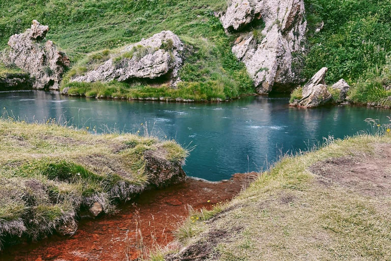 Truso Valley: All-Inclusive Day Hike