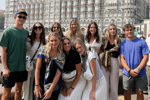 Tour per crocieristi a Mumbai Tour della città in gruppo con pranzoTour per crocieristi a Mumbai con tour della città e pranzo