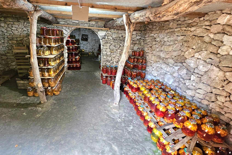 De Chisinau: complexo Old Orhei e degustação de vinhos Cricova