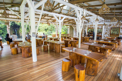 South Mauritius Tour with Crocodile Park & 23-Colored Earth