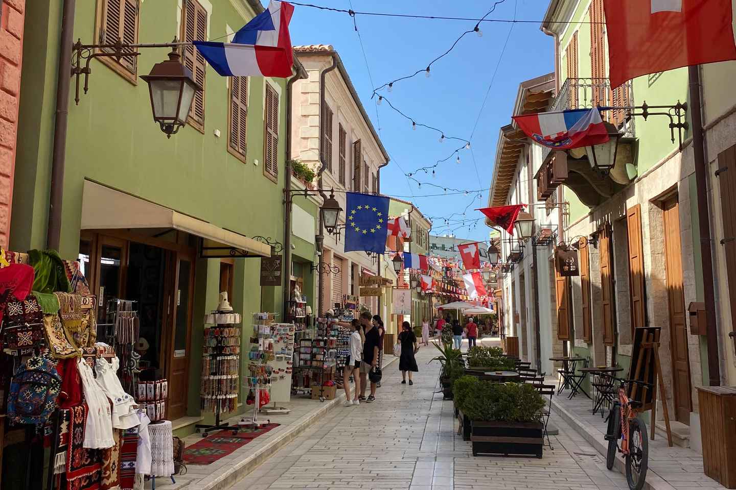 Тур из Тираны: Влёра и Национальный парк Ллогара