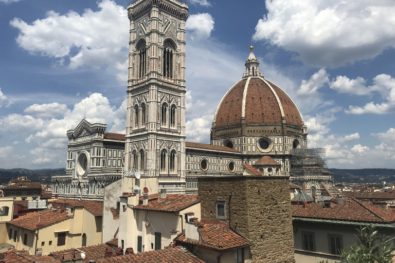 Florence en Pisa vanuit de cruisehaven van Livorno