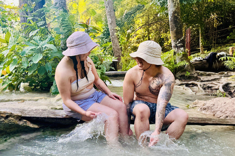 清迈：粘粘瀑布、全地形车和滑索一日旅行清迈：黏黏瀑布、全地形车和滑索一日旅行