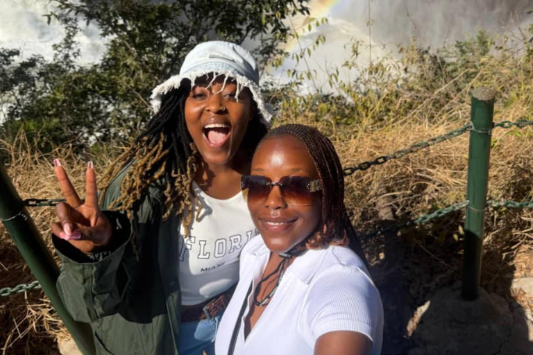 Victoria Falls Guided Tour with Professional Photography
