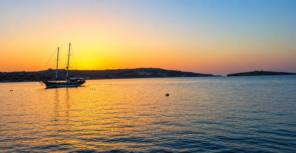Bugibba: Blue Lagoon Evening Swim & Snorkel Boat Cruise