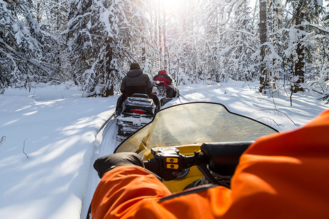 Zakopane: Excursión en moto de nieve extrema con hoguera