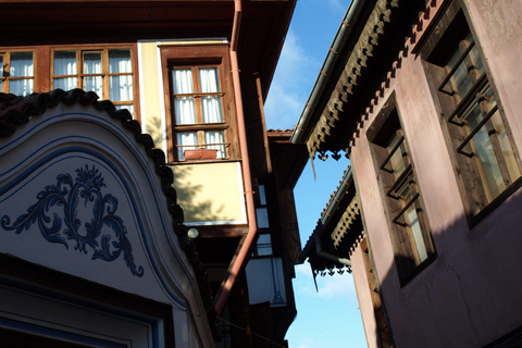 From Sofia: Plovdiv and Thracian Wine Tour with Lunch