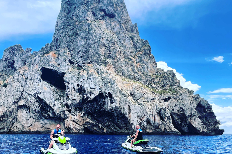 Jet Ski Tour naar Es Vedra vanuit San Antonio (1,5 uur)