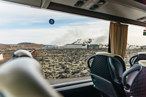 Reykjavík: Blå lagunen på bussresa tur och returTransfer tur och retur från BSI bussterminal till Blue Lagoon