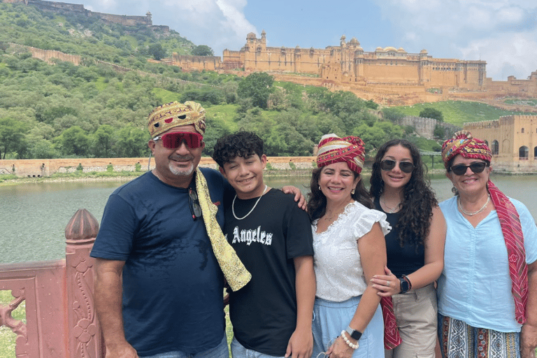 Jaipur Ganztägige private StadtrundfahrtTour mit Privatwagen und Reiseleiter