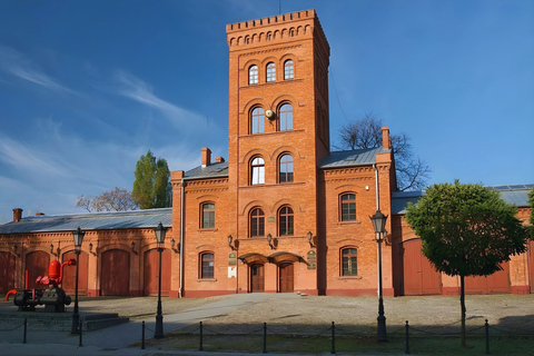Łódź: Most Remarkable Factory Distric Private Guided Tour Księży Młyn Private Walking Tour (2h)