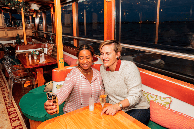 New York City : Croisière Holiday Jazz Classic Motor Yacht