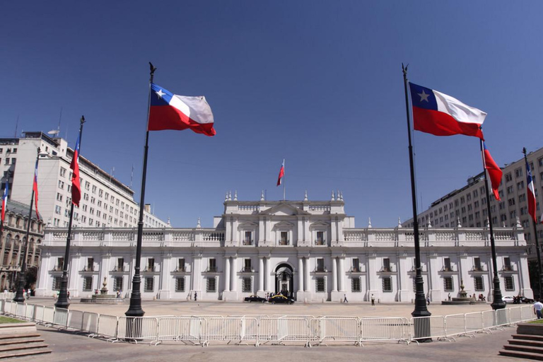 Visite citadine de Santiago en bus à arrêts multiples + transfert aéroport