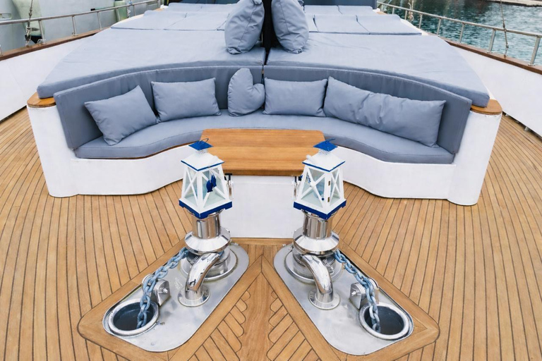 Cruise to Agistri,Aegina & Moni Islands with Lunch & Drinks