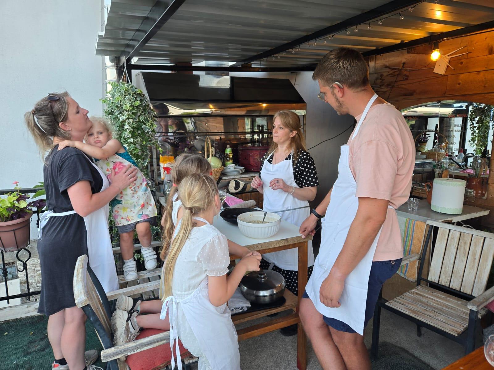 Gjirokastra: Freunde, Familie & Spaß – Vegetarischer Kochkurs