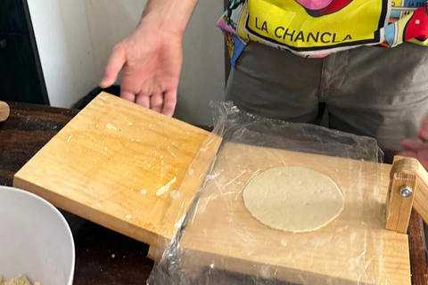 México City: Market Tour & Cooking Class in a Local Home