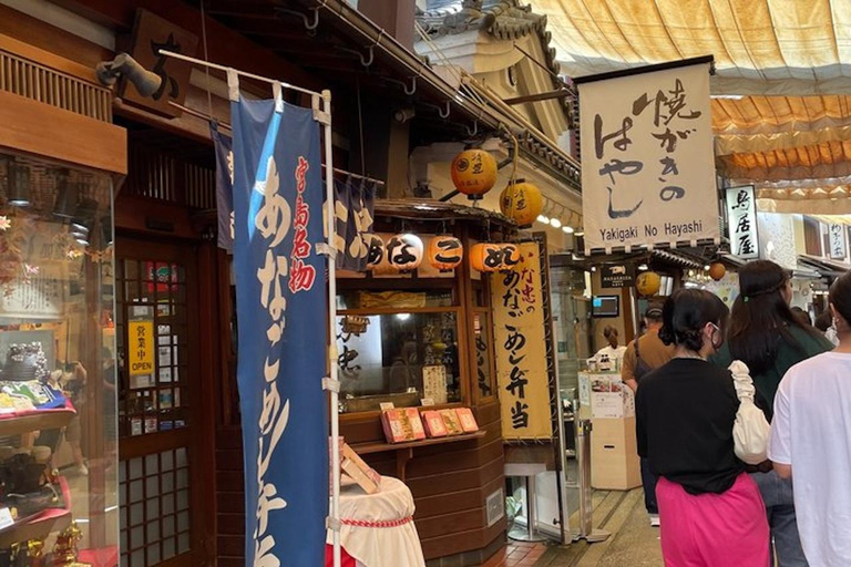 Hiroshima & Miyajima: Private Guided Day Tour with a Local