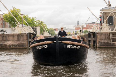 Amsterdam: Rejs łodzią z przewodnikiem i opcją nieograniczonych napojówBilet rodzinny