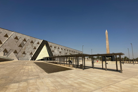 Kair: prywatna wycieczka do Wielkiego Muzeum Egipskiego i piramid w Gizie