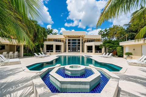 Miami: Guided Celebrity Homes Tour with Local Guide