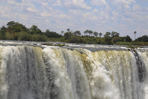 Tour privado de las cataratas Victoria con almuerzo y vuelo en helicóptero