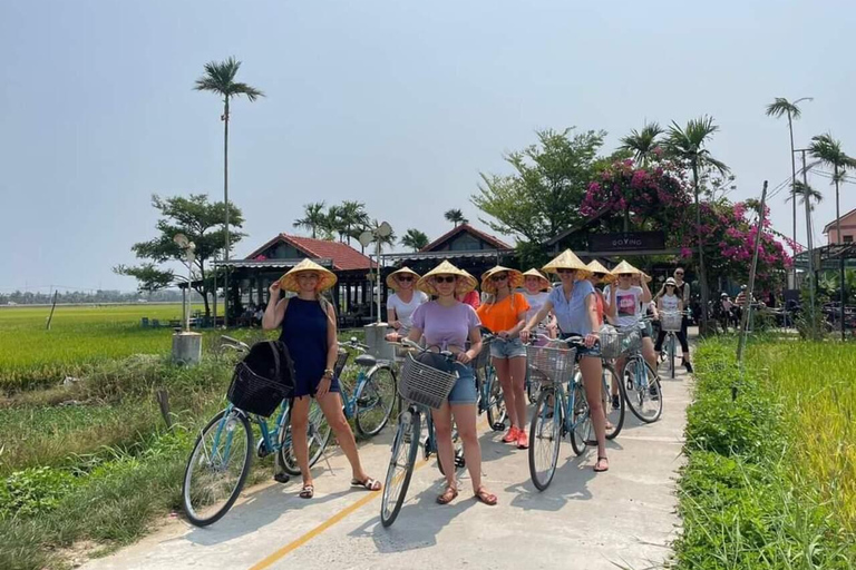 Passeio de bicicleta, passeio de barco em Cam Thanh Basket e aula de culinária em Tra Que