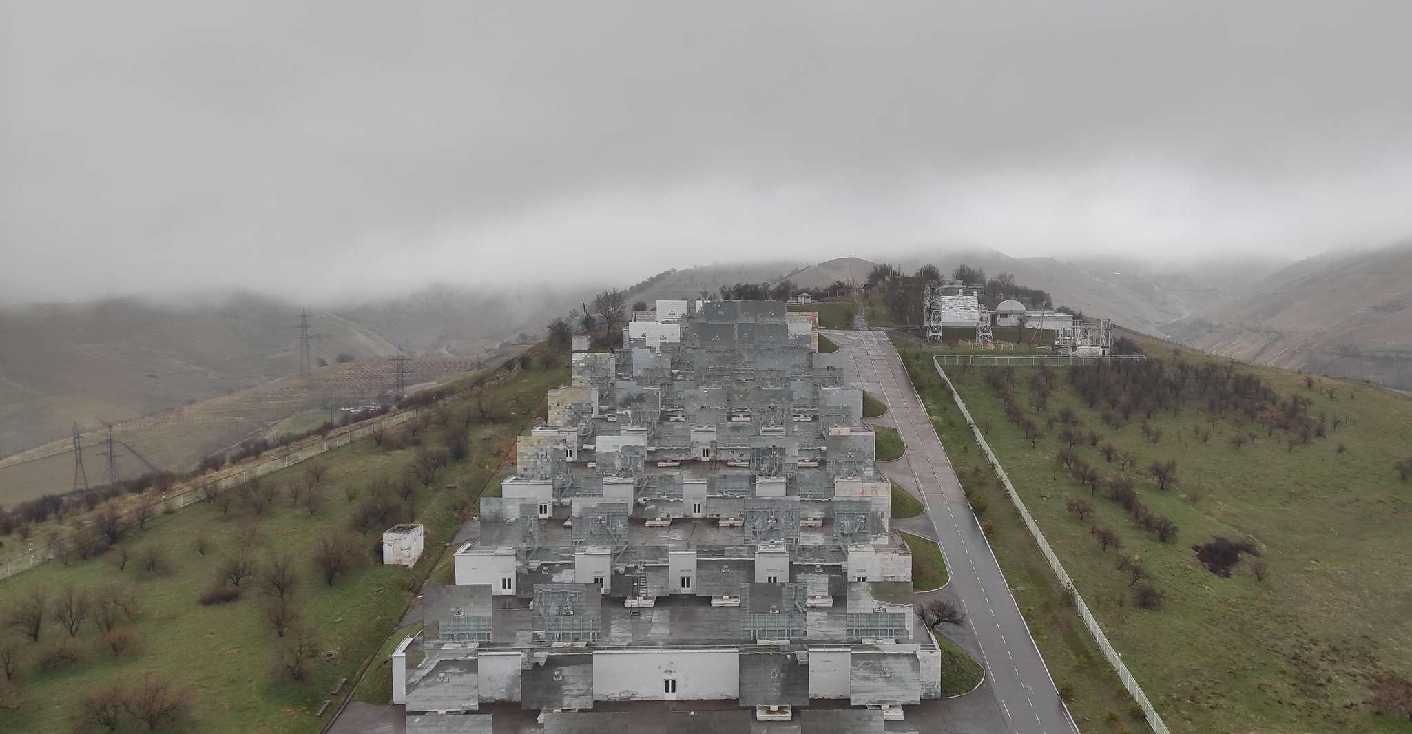 Remnants Of USSR - Heliocomplex Institute Of The Sun & Sukok - Housity