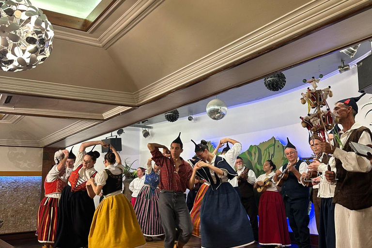 Madère:Soirée typique et folklorique.incluse.Dîner transpt